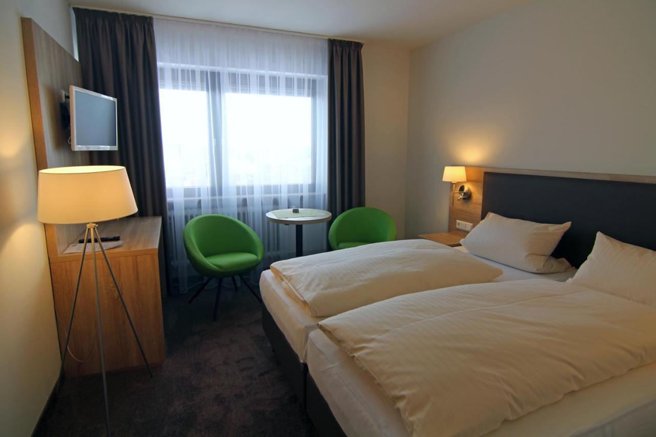 Sunny Side Up Hotel